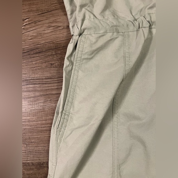 Calia By Carrie Underwood Soft Utility Romper Green Shorts Sz-Large I31 - Picture 5 of 12